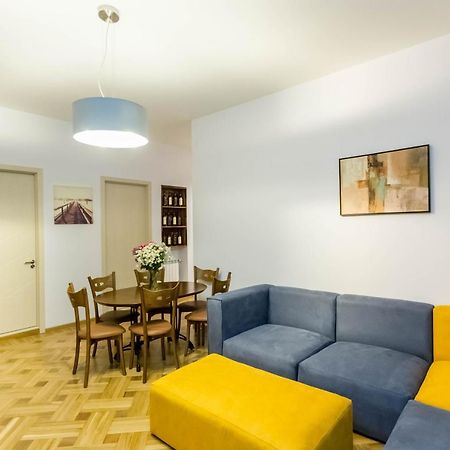 Luxury 3 Bedroom Apartment By Freedom Square City Center Tbilisi Buitenkant foto