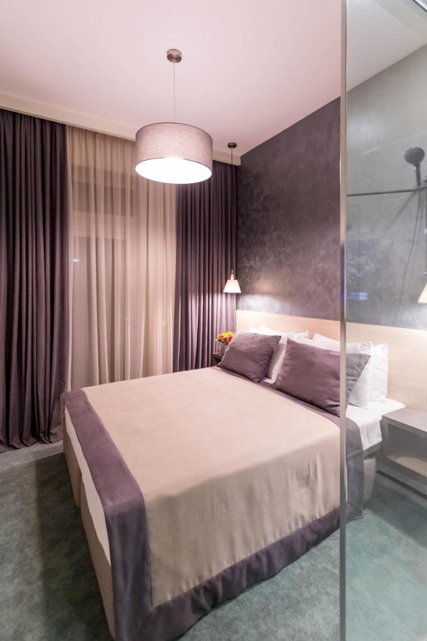 Luxury 3 Bedroom Apartment By Freedom Square City Center Tbilisi Buitenkant foto
