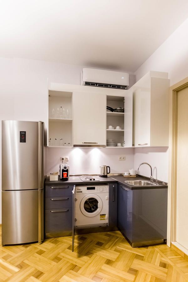 Luxury 3 Bedroom Apartment By Freedom Square City Center Tbilisi Buitenkant foto